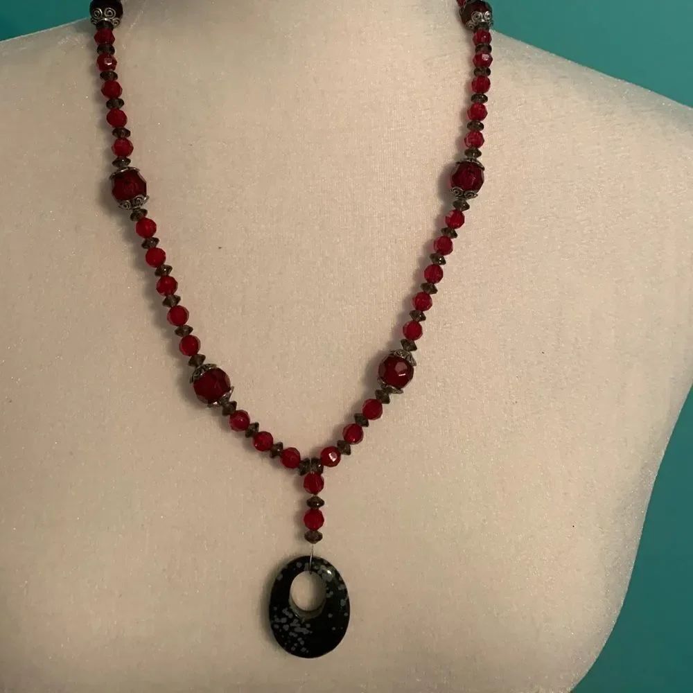 Beaded Necklace 
